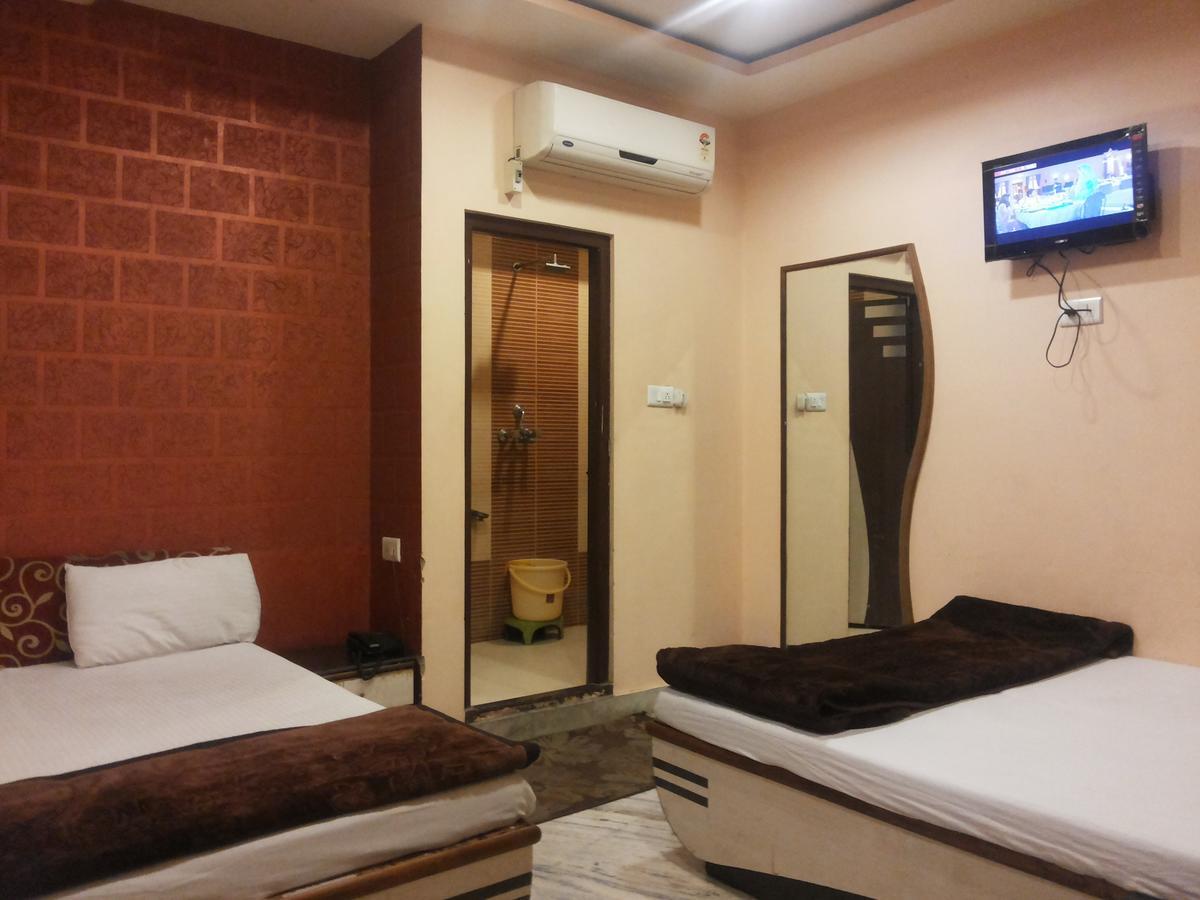 Hotel Lovely Ajmer Eksteriør billede